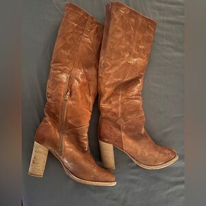 Vero Cuoio Tan Leather Heeled Boots